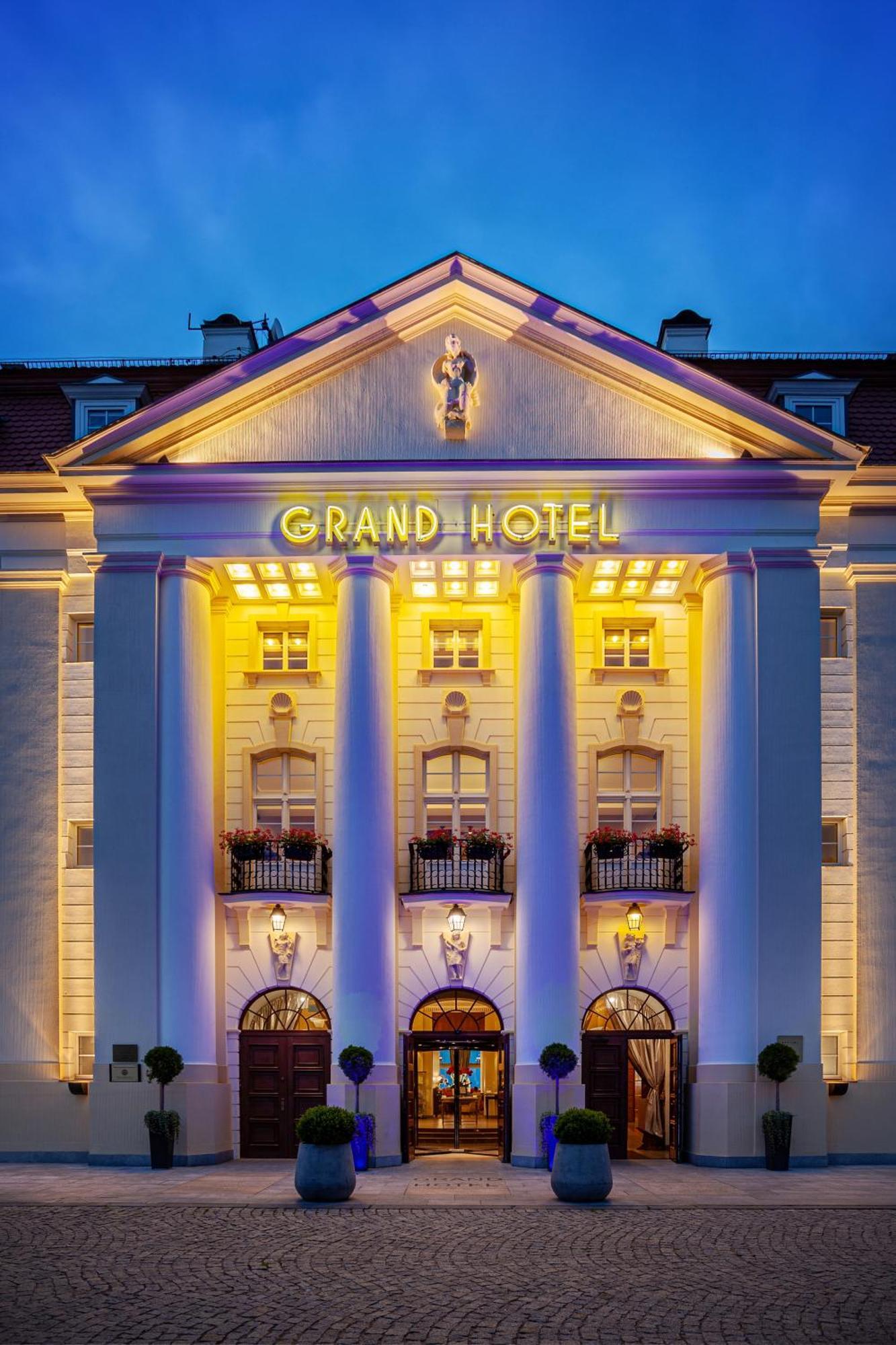 소피텔 그랜드 소폿 호텔 소포트 외부 사진 Grand Hotel